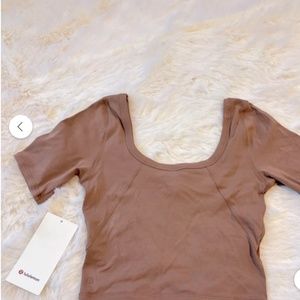 Lululemon Ribbed Held Tight Short Sleeve Shirt - size 8